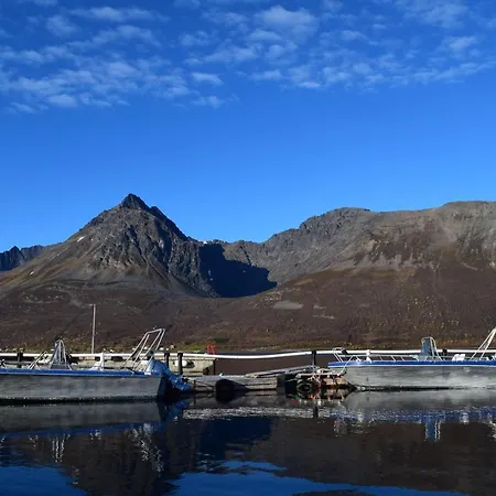 Captains Small House キャンプ場 *