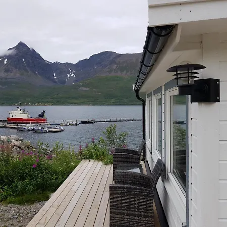 Captains Small House Campsite Hamneide